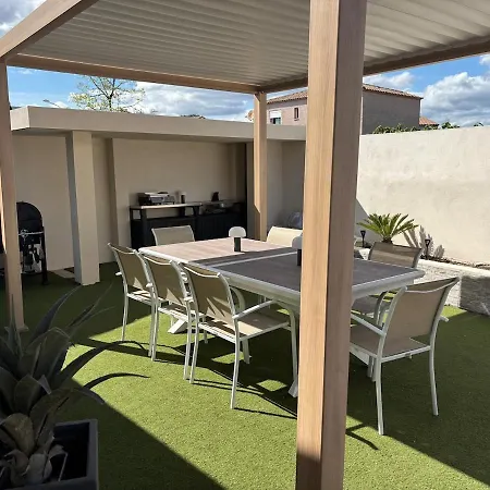 Villa , Piscine , Jacuzzi 10 Min De La